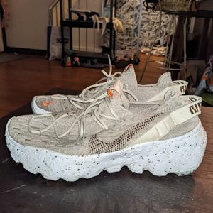 Nike Space Hippie 04